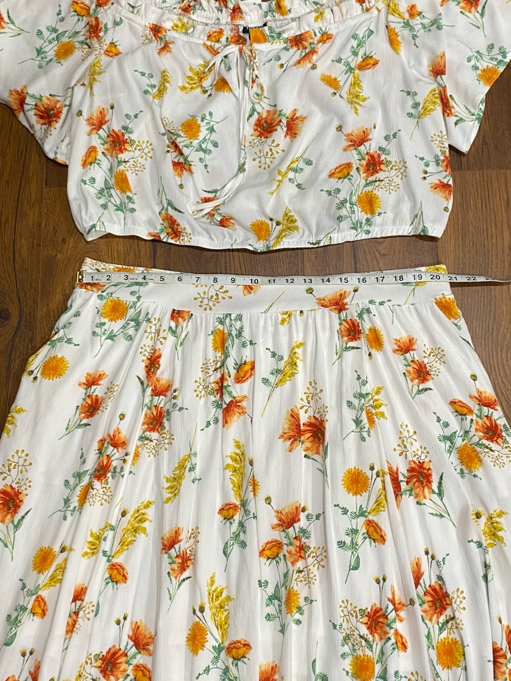 torrid Gauzy Floral Off-Shoulder 2-piece Maxi Skirt Set with Pockets Size 22/24 - Picture 10 of 14